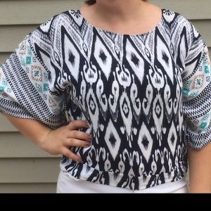 Cato multi color top with wing sleeves. Size L